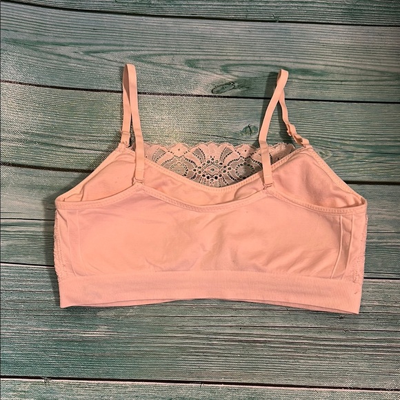 Coobie Lace Bandeau in Pink - Picture 3 of 3